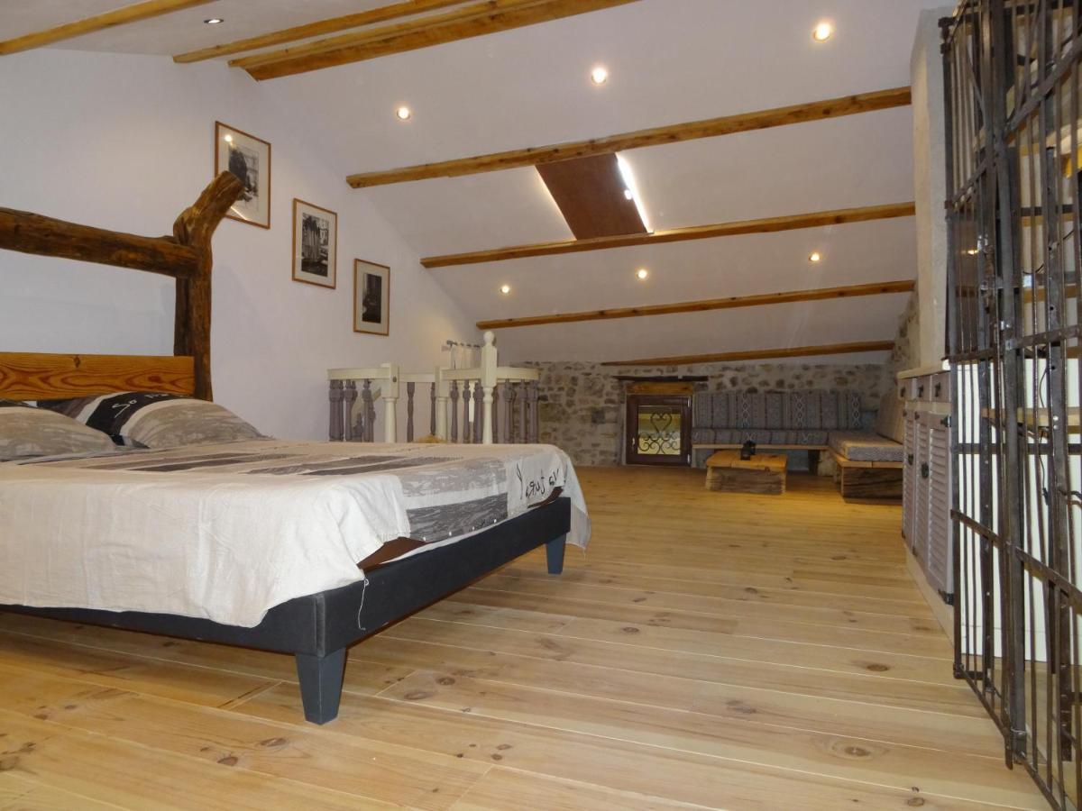 Le Mas Du Galibot Chambre Cambalotte Saint-Florent-sur-Auzonnet ภายนอก รูปภาพ